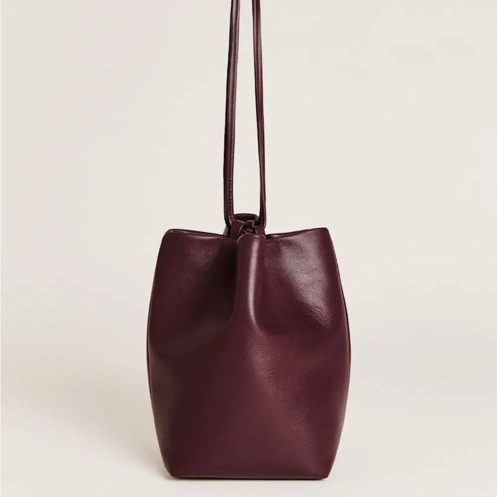 BNWT Reformation Burgundy Bucket Shoulder Bag